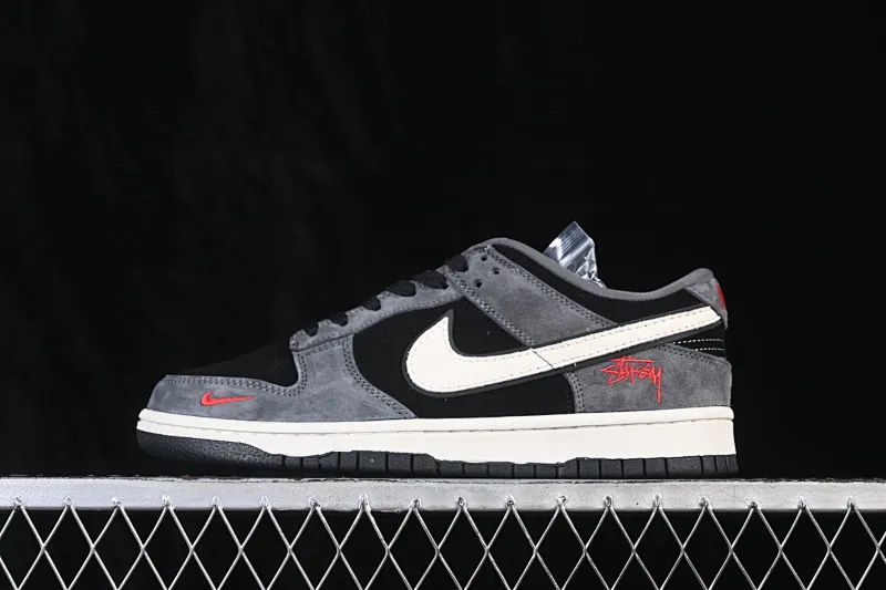 All categories Nk SB Dunk Series Nk SB Dunk Low High-end customized low-top sneakers Nike SB Dunk Low Stusi co-branded high-end customized low-top casual sneakers TX1688-003